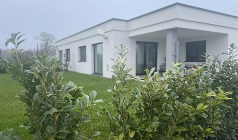 Neuwertig moderner Bungalow in toller Lage