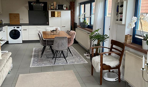 71m² hochwertige vollmöblierte Maisonette-Wohnung mit Einbauküche, Balkon, Kamin und Galerie