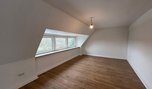 2.5-room apartment - freshly modernized - 5 min. by bike to Glückstadt station