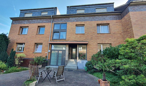 Du-Rahm: Exklusive  2 Terrassen-Wohnung mit Haus im Haus-Charakter