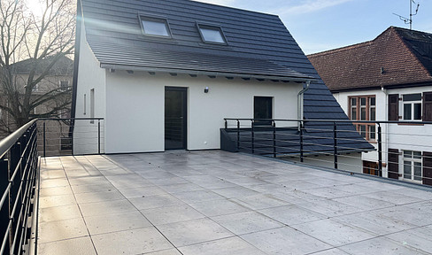 Penthouse maisonette apartment with huge roof terrace - first occupancy after energ. complete refurbishment