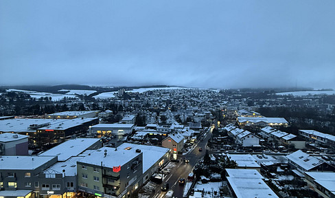 Upscale living with a view! First occupancy after renovation on the 12th floor 86m2 with balcony!