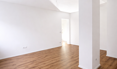 Renovated 2-room first floor apartment in Ludwigshafen-Oggersheim