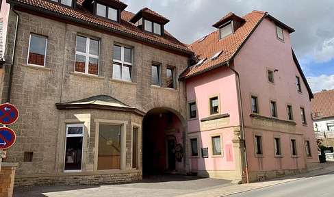 Team-/Mitarbeiterunterkunft bis 70 Pers. | 34 Zimmer | Top-Lage A3/A7/A70 | teilbar 25/25/20