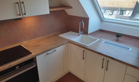 2-room apartment with roof terrace, fitted kitchen, renovated bathroom and basement in the popular Austrian quarter