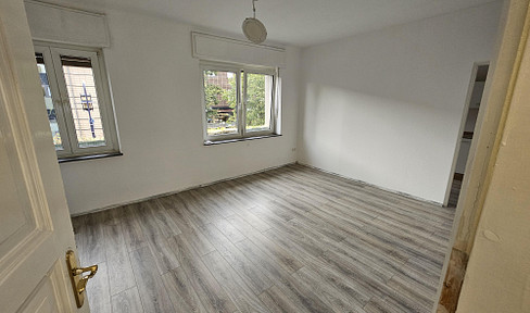 50 m2,WITH KITCHEN, 1 A LOCATION/CENTER ON BAHNHOFSTR.48,ALSDORF