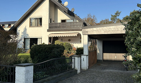 Spacious architect-designed house with flexible usage options - ideal for two to three parties