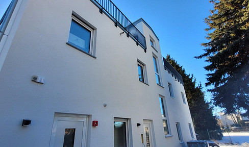 First occupancy - Beautiful 2-room apartment in a quiet location