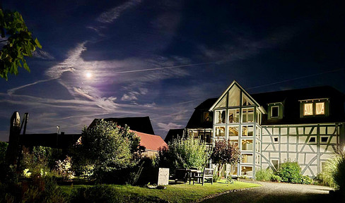 This is pure half-timbered love! Beautiful apartment in a quiet location