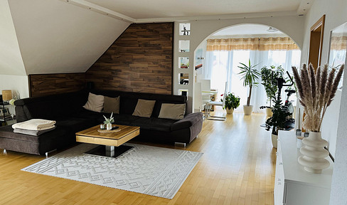 Moderne 4,5-Zimmer-Wohnung mit Balkon – ca. 130 m² in ruhiger Lage von Tauberbischofsheim