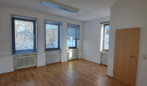 Letting of office space in a central location in the old town hall in the town of Schleiden