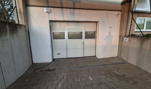 PROVISIONSFREI in Altensteig: 700m² vielseitige Gewerbefläche mit Parkplätzen