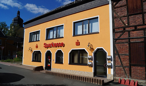 Commercial space for rent in a central location in Gefell