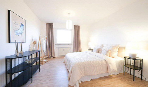 PROVISIONSFREI! Frisch sanierte 3-Zimmer-Wohnung! Sofort einziehen und traumhaften Ausblick genießen