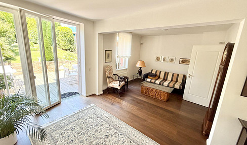 A JEWEL IN THE HISTORIC OLD TOWN OF GELNHAUSEN