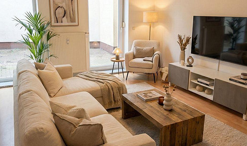 Available immediately: Bright 2-room apartment with large terrace and brand new kitchen near BTU