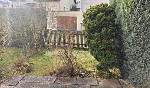 Helle 2,5-Zimmer-Wohnung mit 65 qm und großem Gartenanteil in München-Solln – sofort verfügbar