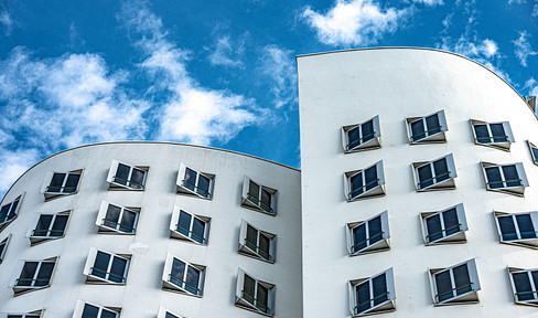 Fully let MfH with 10 units & elevator in the Lorettoviertel, near Medienhafen