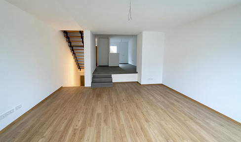 First occupancy after renovation: Well-kept terraced house with 4 rooms in Bensheim