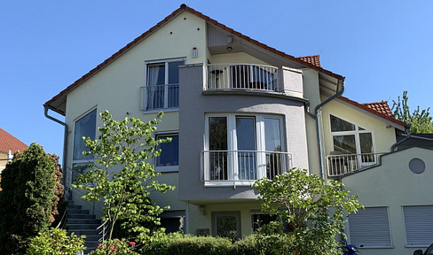 Großzügiges Haus mit 2 ZKB Einliegerwohnung