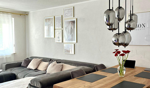 High-quality renovated 3-room apartment with underground parking, elevator & balcony - ready for immediate occupancy