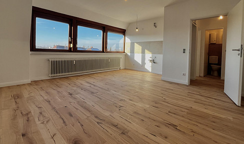 Traumwohnung: 2-Zimmerwohnung nach Sanierung in Hemelingen