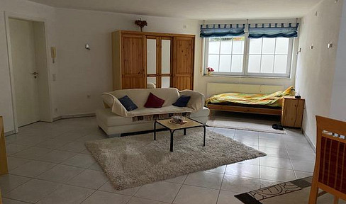 Well-maintained ELW for weekend drivers or as an office