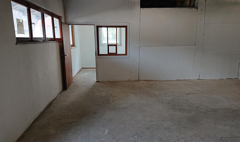 Storage room for rent centrally located in 53819 Neunkirchen