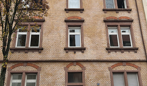 Newly renovated 4-room apartment, suitable for shared flat, 2 balconies, near BASF