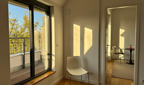 Neubau Dachgeschosswohnung 2,5 Zimmer - EBK - Südterrasse - in Reinickendorf/Mitte