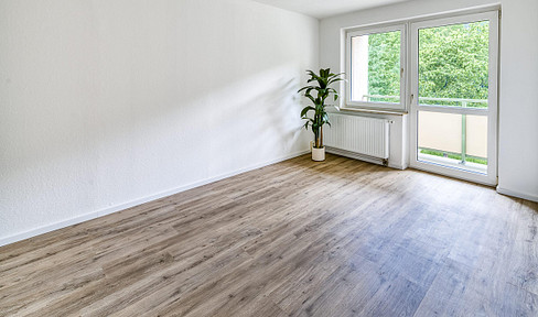 Wohnen mit LIFT – Erstbezug – alles NEU! ☀️ Top 1-Zimmer-Wohnung neue Einbauküche & Balkon