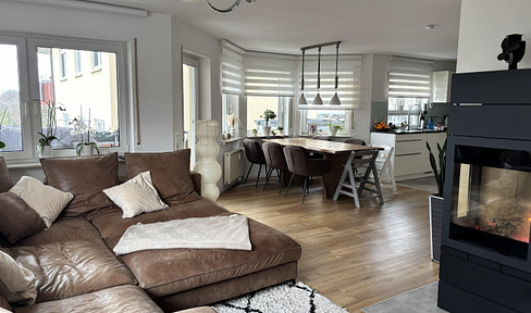 Moderne 4-Zimmer-EG-Wohnung mit Garten, Balkon - barrierefrei