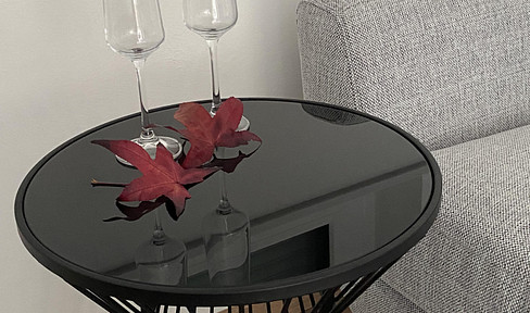 Erstbezug: möblierte 2-Zi-Neubauwohnung. inkl. Tiefgaragenstellplatz in München-Allach