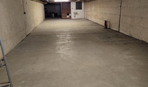 Warehouse / Storage space / Storage area / Warehouse for rent - City center of Osnabrück.