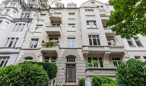 Erstbezug nach Kernsanierung! 3,5-Zimmer-Wohnung im beliebten Dichterviertel