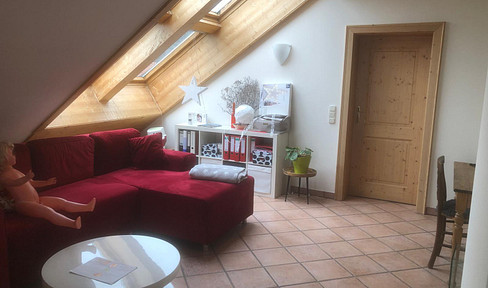 wunderschöne Dachgeschosswohnung mit Alpenblick