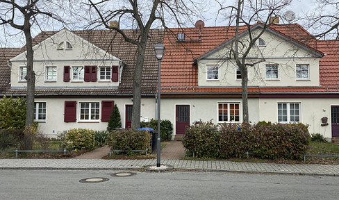 tolles Reihenhaus, ruhige Lage, mit Wintergarten und EBK in Zschornewitz, provisionsfrei