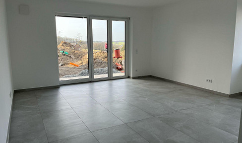 **Souterrain-Neubau: Hell, modern und ruhig!**