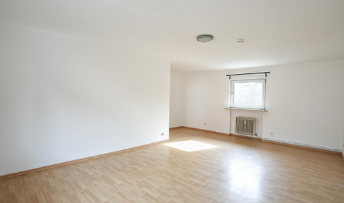 Mölln - Very central two-room apartment with roof terrace for rent with immediate effect
