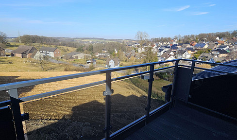 ** Helles Dachgeschoss-Paradies mit Weitblick in die Natur!**