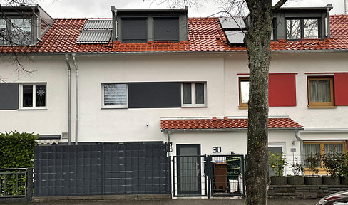 Elegant mid-terrace house with 5 rooms in Esslingen am Neckar