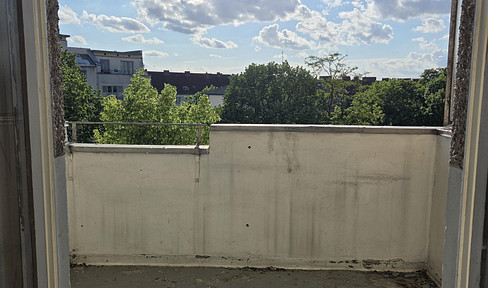 #frisch renoviert  #unbefristet  #ideale Pendler- oder Studentenwohnung #am Bahnhof Gesundbrunnen