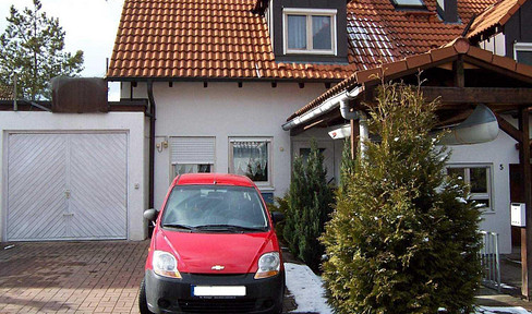 Reiheneckhaus mit Einliegerwohnung