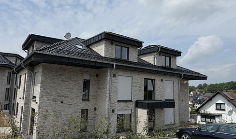 **Modern, Geräumig, Familiär: Das ideale Zuhause für Jedermann !**