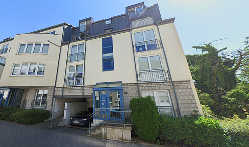 DUTY-FREE APARTMENT WITH A ROOFTOP VIEW, LOCATED CENTRALLY ABOVE THE TOWN OF HEILIGENHAUS.