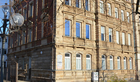 Renovierungsbedürftige, freie 1-Zi-Whg in toller Lage, provisionsfrei!