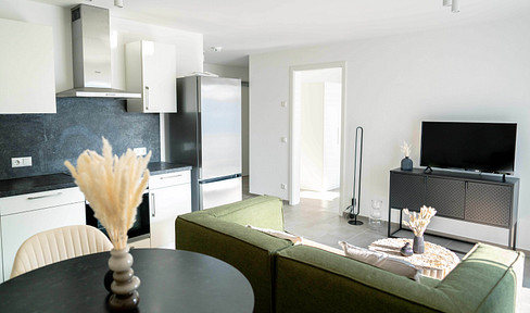 Bright 2-room apartment in mint condition with sunny balcony in the heart of Graffing