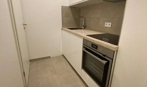 Shared room in renovated apartment