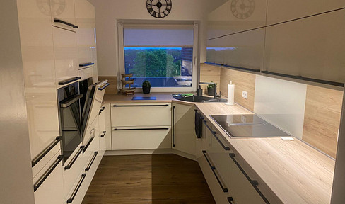 Modern 4.5-room apartment with kitchen and balcony in Dorsten-Hardt