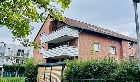 4-room apartment in a top location in Neustadt a. Rbge.